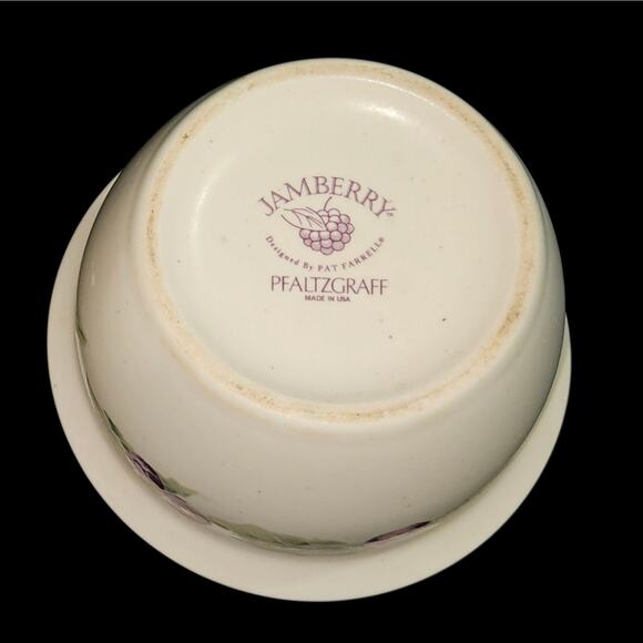 Pfaltzgraff Jamberry Creamer & Lidded Sugar Bowl Set Pat Farrell USA - Picture 9 of 9